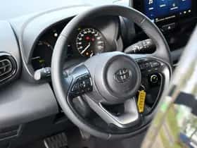 Toyota Yaris (2025) thumbnail 18