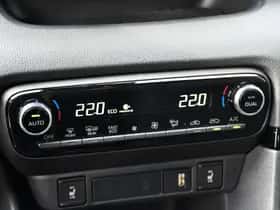 Toyota Yaris thumbnail 2
