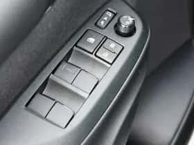 Toyota Yaris thumbnail 20