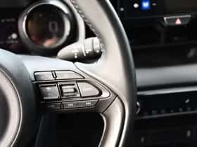 Toyota Yaris thumbnail 6