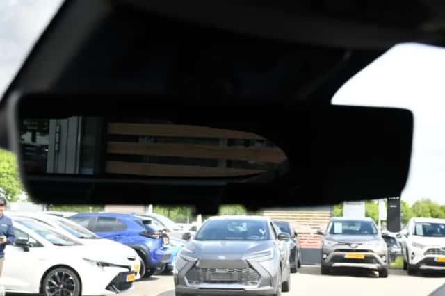 Toyota C-HR (2025) thumbnail 43