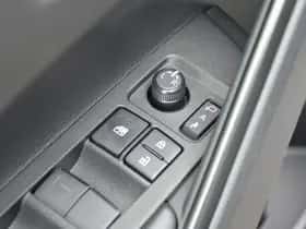 Toyota Corolla (2026) thumbnail 9