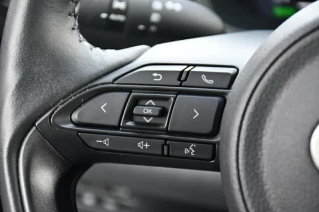 Toyota Yaris Cross (2025) thumbnail 6