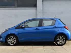 Toyota Yaris (2017) thumbnail 19