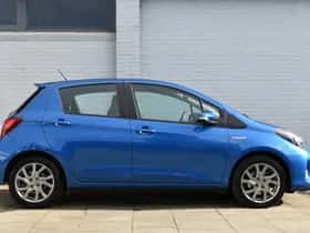 Toyota Yaris (2017) thumbnail 21