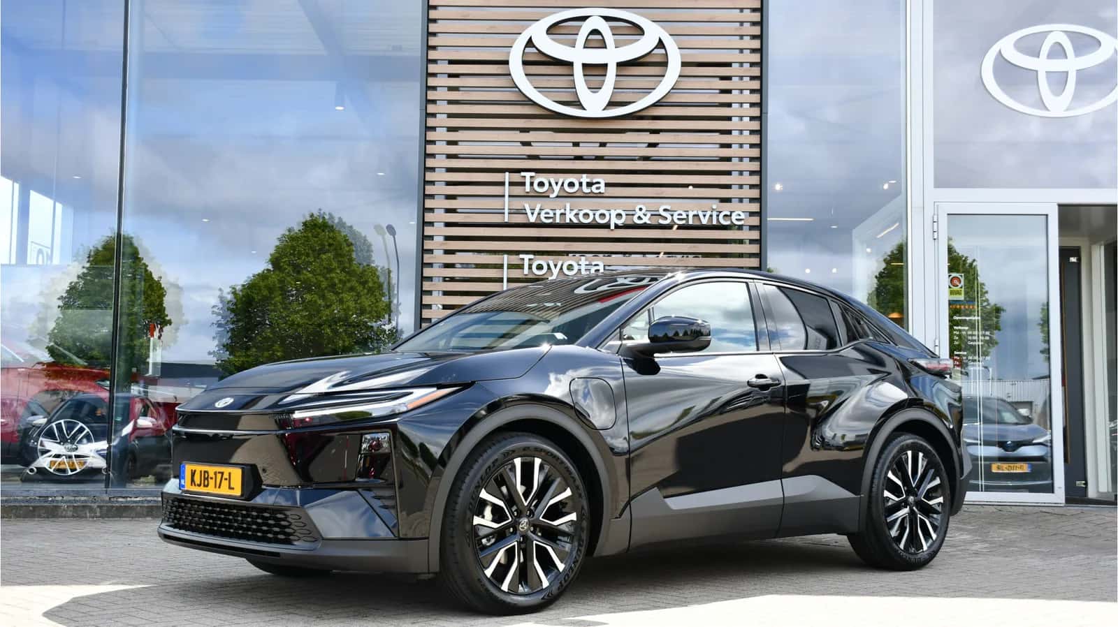 Toyota C-HR+ (2026) — foto 1