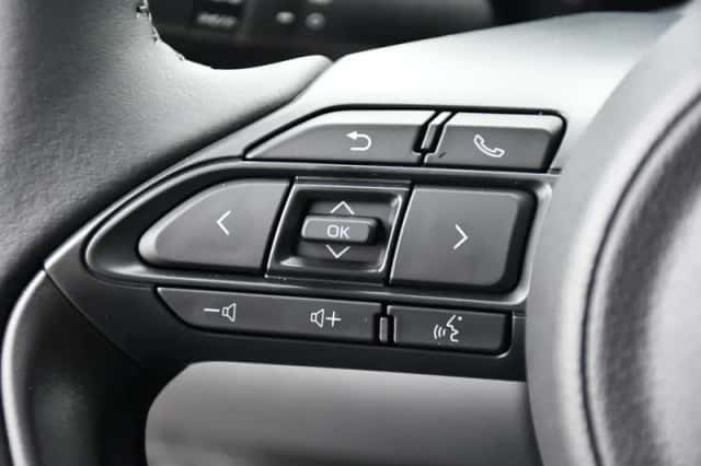 Toyota Yaris Cross (2026) thumbnail 2
