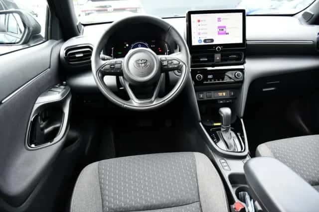 Toyota Yaris Cross (2026) thumbnail 2