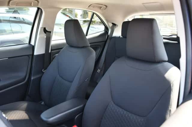 Toyota Yaris Cross (2025) thumbnail 2