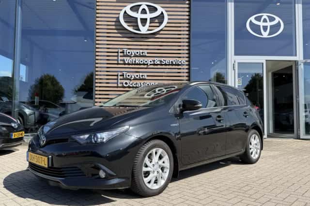 Toyota Auris (2019) thumbnail 1