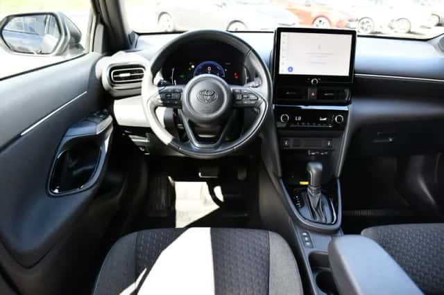 Toyota Yaris Cross (2025) thumbnail 6