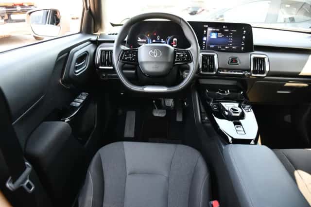 Toyota Urban Cruiser (2026) thumbnail 2