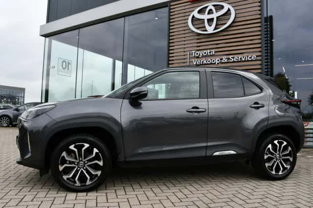 Toyota Yaris Cross (2025) thumbnail 5