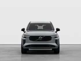 Volvo XC90 (2026) thumbnail 3