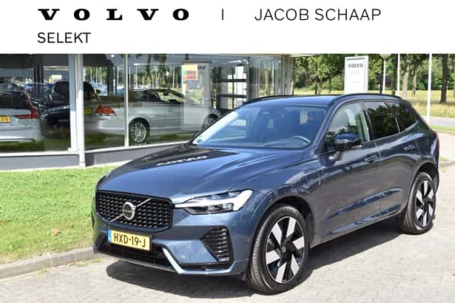 Volvo XC60 (2024) thumbnail 1