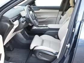 Volvo EX90 (2025) thumbnail 2