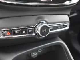 Volvo EX40 (2026) thumbnail 40