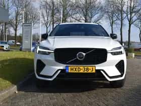 Volvo XC60 (2024) thumbnail 3