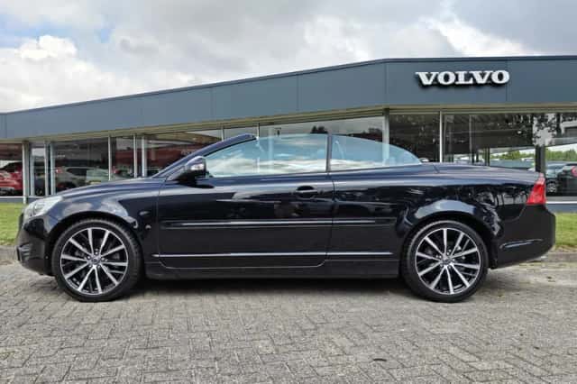 Volvo C70 (2011) thumbnail 5
