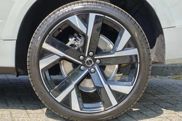 Volvo XC60 (2026) thumbnail 5