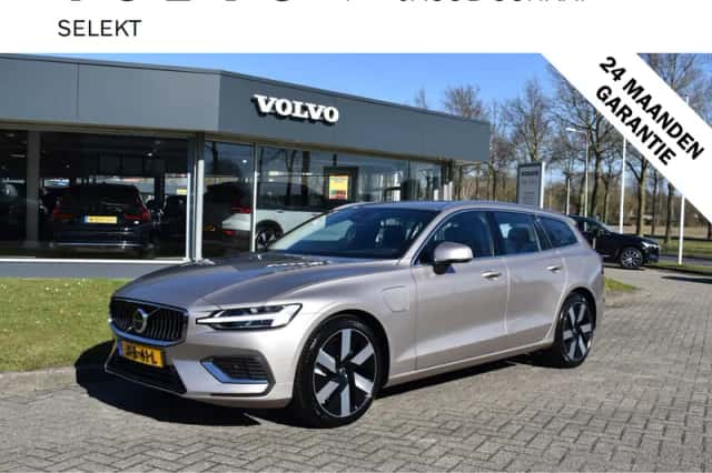 Volvo V60 (2025) thumbnail 1