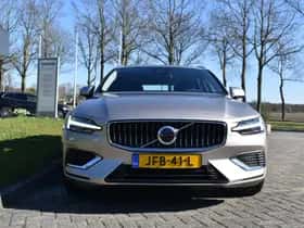 Volvo V60 (2025) thumbnail 3