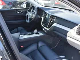 Volvo XC60 thumbnail 23