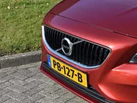 Volvo V40 (2017) thumbnail 5