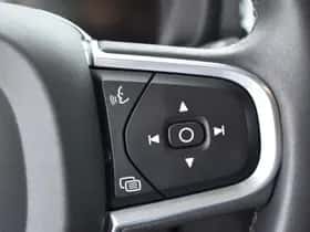 Volvo V60 thumbnail 24
