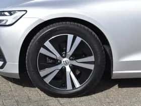 Volvo V60 thumbnail 6
