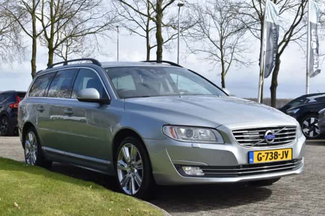 Volvo V70 (2015) thumbnail 5