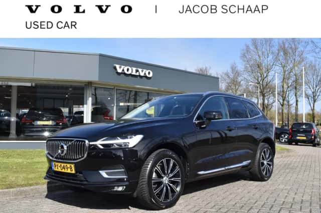 Volvo XC60 (2017) thumbnail 1