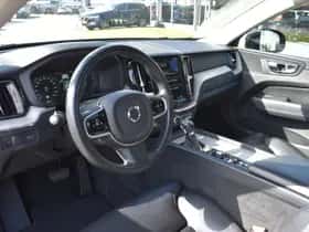 Volvo XC60 thumbnail 4