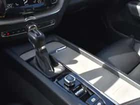 Volvo XC60 thumbnail 39