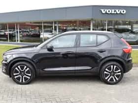 Volvo XC40 (2020) thumbnail 9