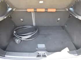 Volvo EX30 (2024) thumbnail 11