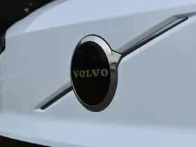 Volvo EX30 (2024) thumbnail 4