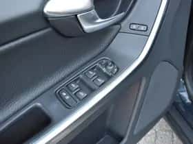 Volvo XC60 thumbnail 26