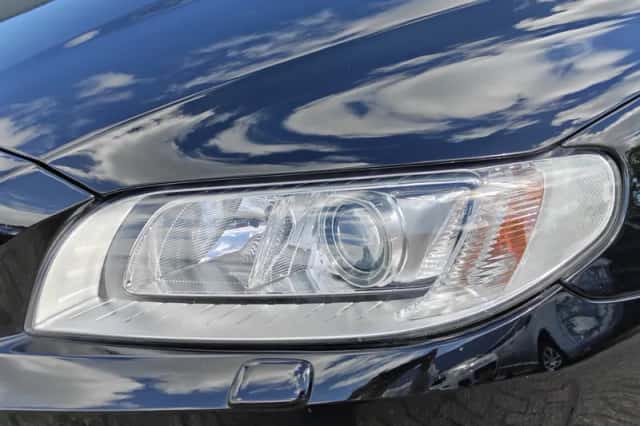 Volvo V70 (2016) thumbnail 3
