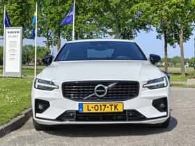 Volvo S60 (2021) thumbnail 2