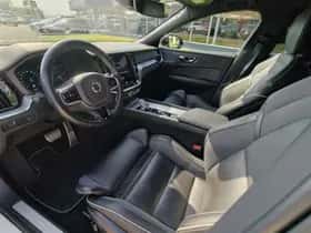 Volvo S60 (2021) thumbnail 24