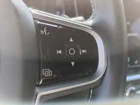 Volvo S60 (2021) thumbnail 36