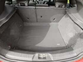 Volvo V40 (2019) thumbnail 12