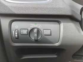 Volvo V40 (2019) thumbnail 30