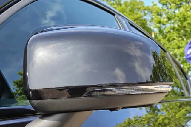 Volvo C40 (2023) thumbnail 5