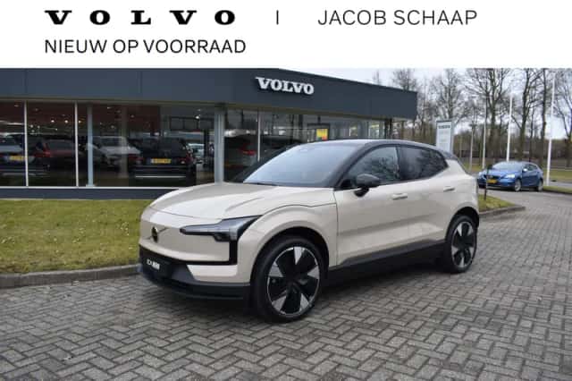 Volvo EX30 (2026) thumbnail 1