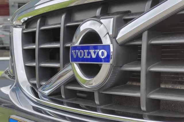Volvo XC60 (2012) thumbnail 4
