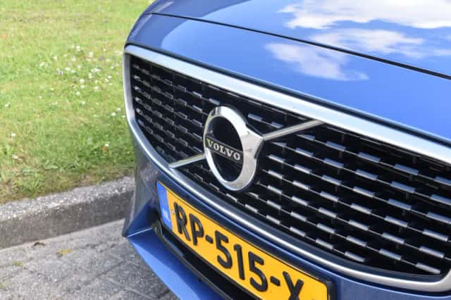 Volvo S90 (2018) thumbnail 5