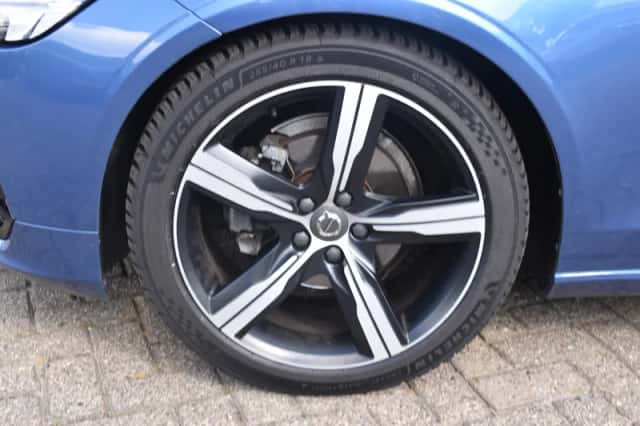 Volvo S90 (2018) thumbnail 6