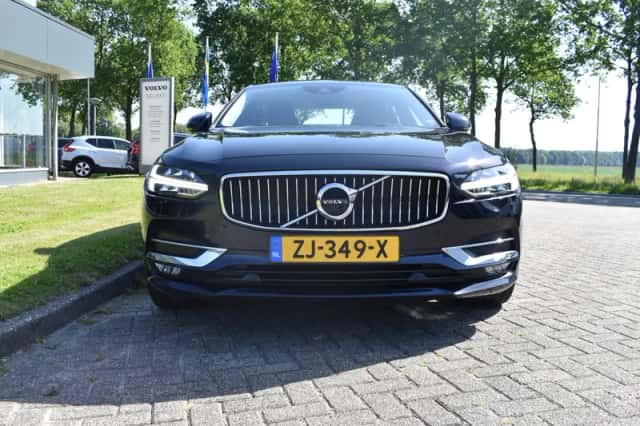 Volvo S90 (2019) thumbnail 3